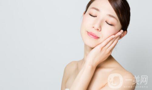 光子嫩膚價(jià)格是多少？網(wǎng)紅項(xiàng)目光子嫩膚測(cè)評(píng)