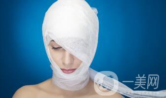 處楊曉楠雙眼皮案例 楊曉楠醫(yī)生怎么樣？