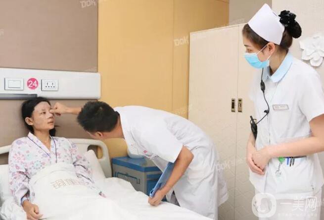 自體脂肪填充臉真人案例：路人到仙女的蛻變