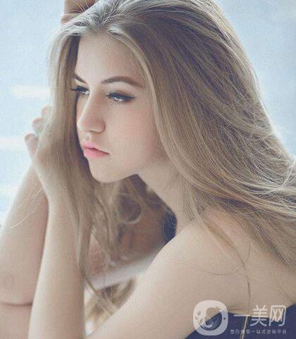 割雙眼皮多少錢(qián)合適 影響價(jià)格的因素有哪些