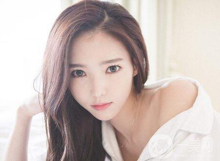 做雙眼皮手術(shù) 你應(yīng)該知道的術(shù)前、術(shù)后問題