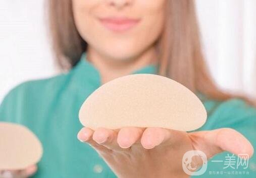 納米豐胸是什么意思？有副作用嗎？