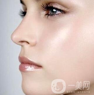 鼻子整形7天還腫嗎？消腫妙招看這里！