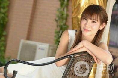 自體脂肪填充全臉術