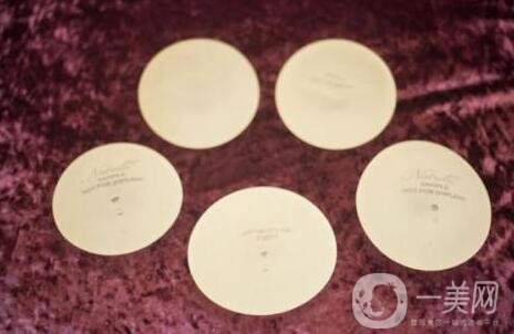 娜綺麗假體隆胸多少錢?三萬可以做嗎?