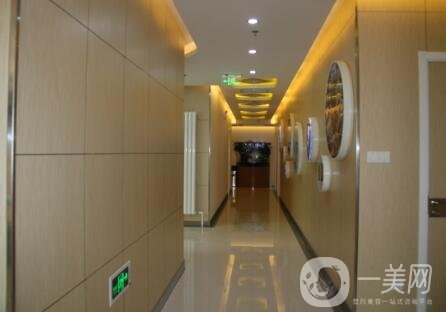 浦江縣樓亞芳整形醫(yī)院價(jià)格表