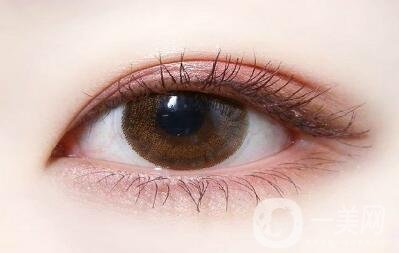 割雙眼皮過程大概需要多長時間?