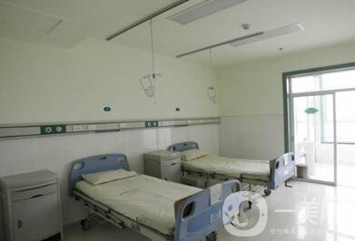 濟(jì)南第四人民醫(yī)院整形科價(jià)格表+費(fèi)用明細(xì)鉅惠發(fā)布