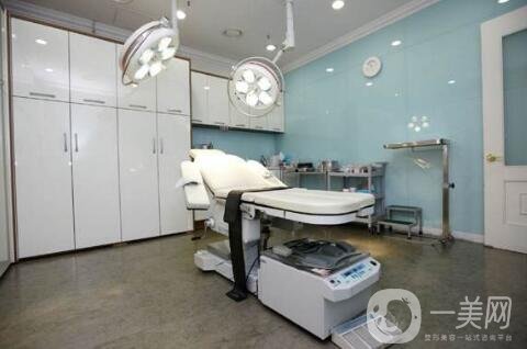 山東大學(xué)附屬濟(jì)南市中心醫(yī)院整形價(jià)格表