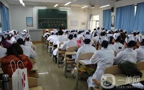 濟(jì)南軍區(qū)總醫(yī)院價(jià)格表收費(fèi)詳情一覽含醫(yī)院簡(jiǎn)介