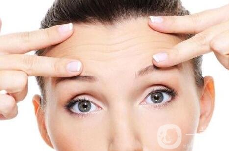 玻尿酸去抬頭紋要打幾針?會被吸收嗎?