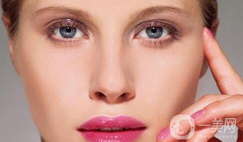 玻尿酸填淚溝*果怎么樣?可以維持多久?