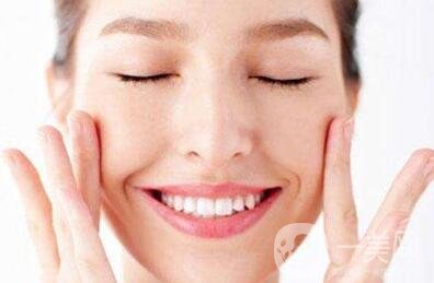 面部提升術(shù)價(jià)格大概要多少錢？