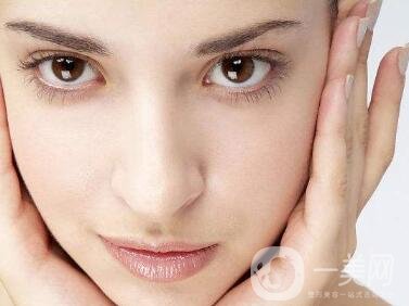 膨體隆鼻假體取出后鼻子會恢復(fù)自然嗎？