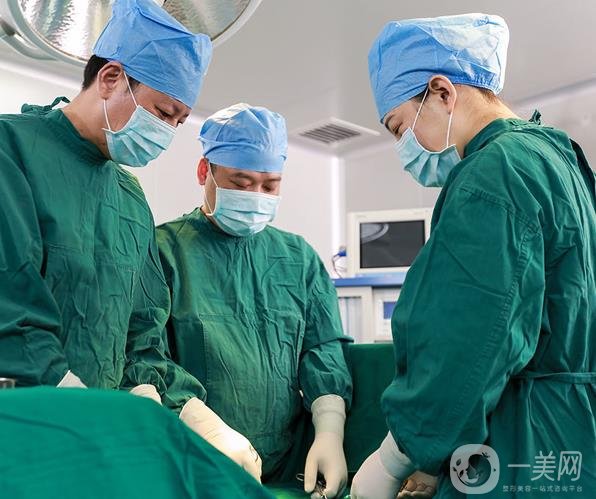 廣州曙光醫(yī)學(xué)美容醫(yī)院價格表近期更新項目明細一覽