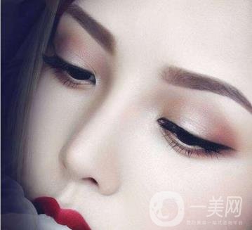 人工骨隆鼻好還是肋骨鼻好？詳細(xì)看過來