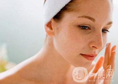 激光收毛孔能維持多久？