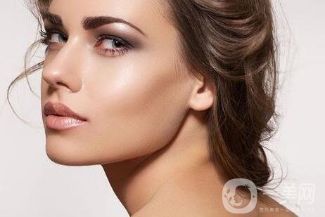 吸雕雙眼皮手術(shù)過(guò)程介紹和注意事項(xiàng)一覽