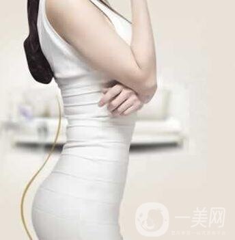 360度環(huán)形吸脂疼不疼？是全麻嗎？