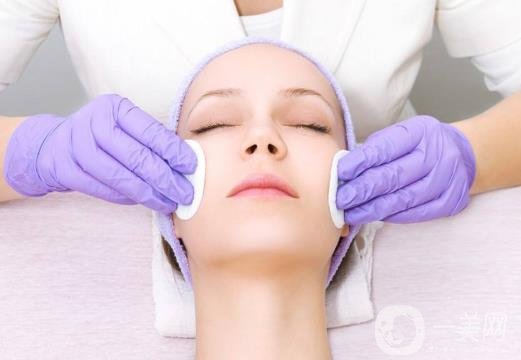 果酸換膚一次多少錢？要做幾次才*？