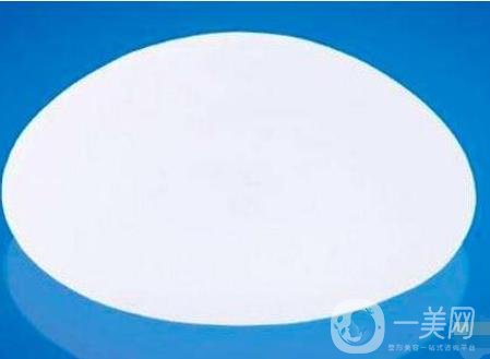 娜高假體隆胸多少錢？價格受哪些因素影響？