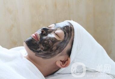 黑臉娃娃能去黑頭嗎？