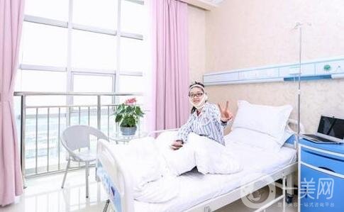 河北省中醫(yī)院醫(yī)療美容科脫毛價(jià)格表2020公布