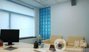 大連葛俊卿醫(yī)療美容價(jià)格表