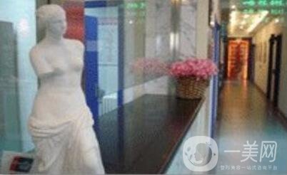 沈陽(yáng)鑫美神假體隆胸怎么樣？胸部整形價(jià)格表及口碑一覽