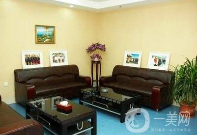 遼寧醫(yī)學(xué)院附屬醫(yī)院燒傷整形科價格表鉅惠發(fā)布，附概況及口碑