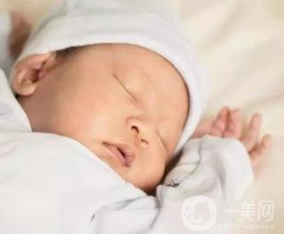 昆明醫(yī)科大學第一附屬醫(yī)院整形科價格表，內(nèi)附兔唇矯正案例