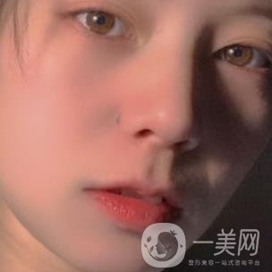 黃岡市中心醫(yī)院美容整形科祛痣多少錢？價格費用表和*果圖精選