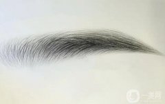 掉痂后眉毛為什么沒有顏色？