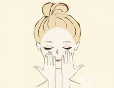 有幾種方法可以消除眼睛周圍的皺紋？