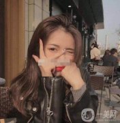 醫(yī)生也是的專業(yè)，介紹了一些除皺的一系列項(xiàng)目，感覺這個(gè)玻尿酸除皺相當(dāng)不錯(cuò)