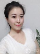 我還以為她用了什么好化妝品，一問才知道姑姑是做了玻尿酸除皺手術(shù)