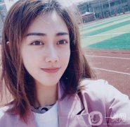 做熱瑪吉選擇真的是太對了，就算是素顏狀態(tài)也是滿意的