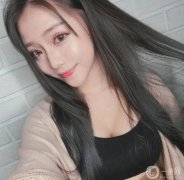 我是雙眼皮，但是我喜歡歐美的那種眼型，所以做了很多功課