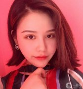 我昨晚失眠了，因?yàn)槲医裉煲鲭p眼皮