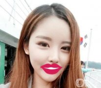 我是單雙眼睛，雙眼皮內(nèi)緣不是很明顯，鼻子也不好看