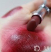 紀(jì)梵希小羊皮口紅：火色號(hào)推薦