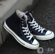 帆布鞋鞋底發(fā)黃原因及清洗方法