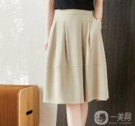 A字裙：梨形身材的時尚救贖