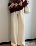 微胖身材也能穿出時(shí)尚：中年女性秋季穿搭技巧