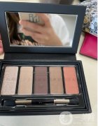 雙十二有哪些好看又好用的秋冬眼影盤推薦？