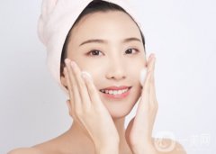 護膚佳時間？晚上幾點護膚好？