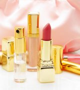 化妝品與醫(yī)美：哪個效果更勝一籌?