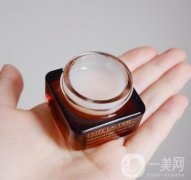 眼霜的正確用法(先后順序等)