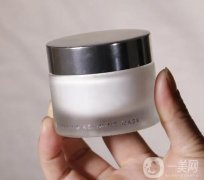 瑞士奢華護(hù)膚品：活細(xì)胞療法引領(lǐng)護(hù)膚界的奢華傳奇