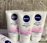 經(jīng)驗(yàn)分享：變成油痘皮后，通過這些護(hù)膚品才逆襲